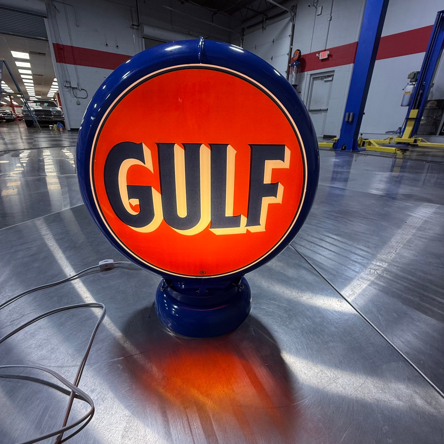 Free Standing Reproduction Gulf Globe