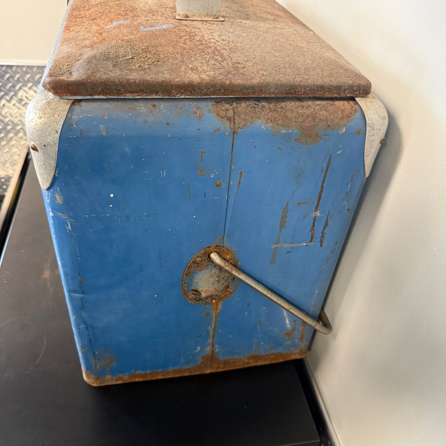 Vintage Un-Restored Pepsi Cola Picnic Cooler