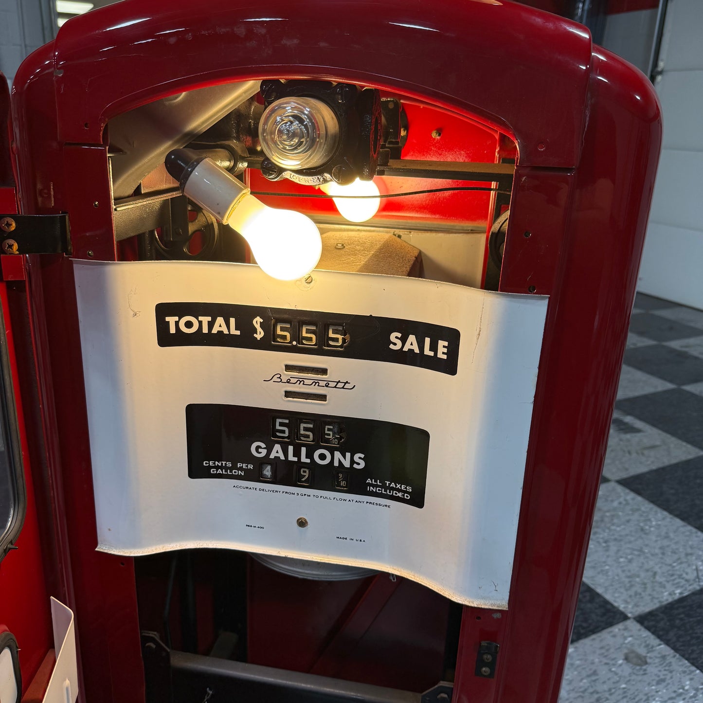 Original & Restored - 1940's era Bennett Gas Pump