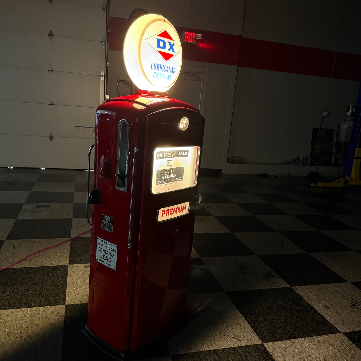Original & Restored - 1940's era Bennett Gas Pump