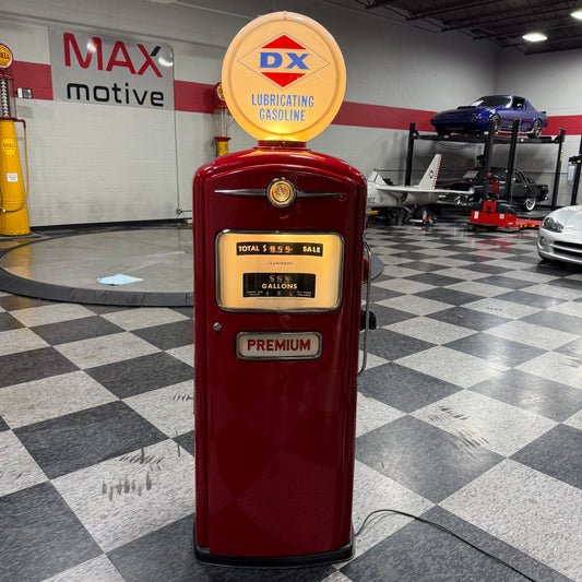 Original & Restored - 1940's era Bennett Gas Pump