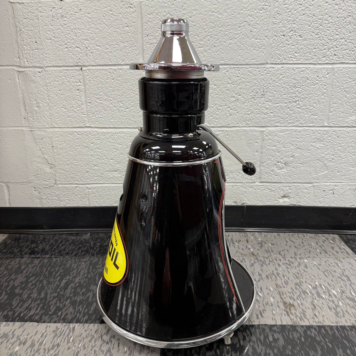 Vintage Pennzoil Theme Wheel Balancer