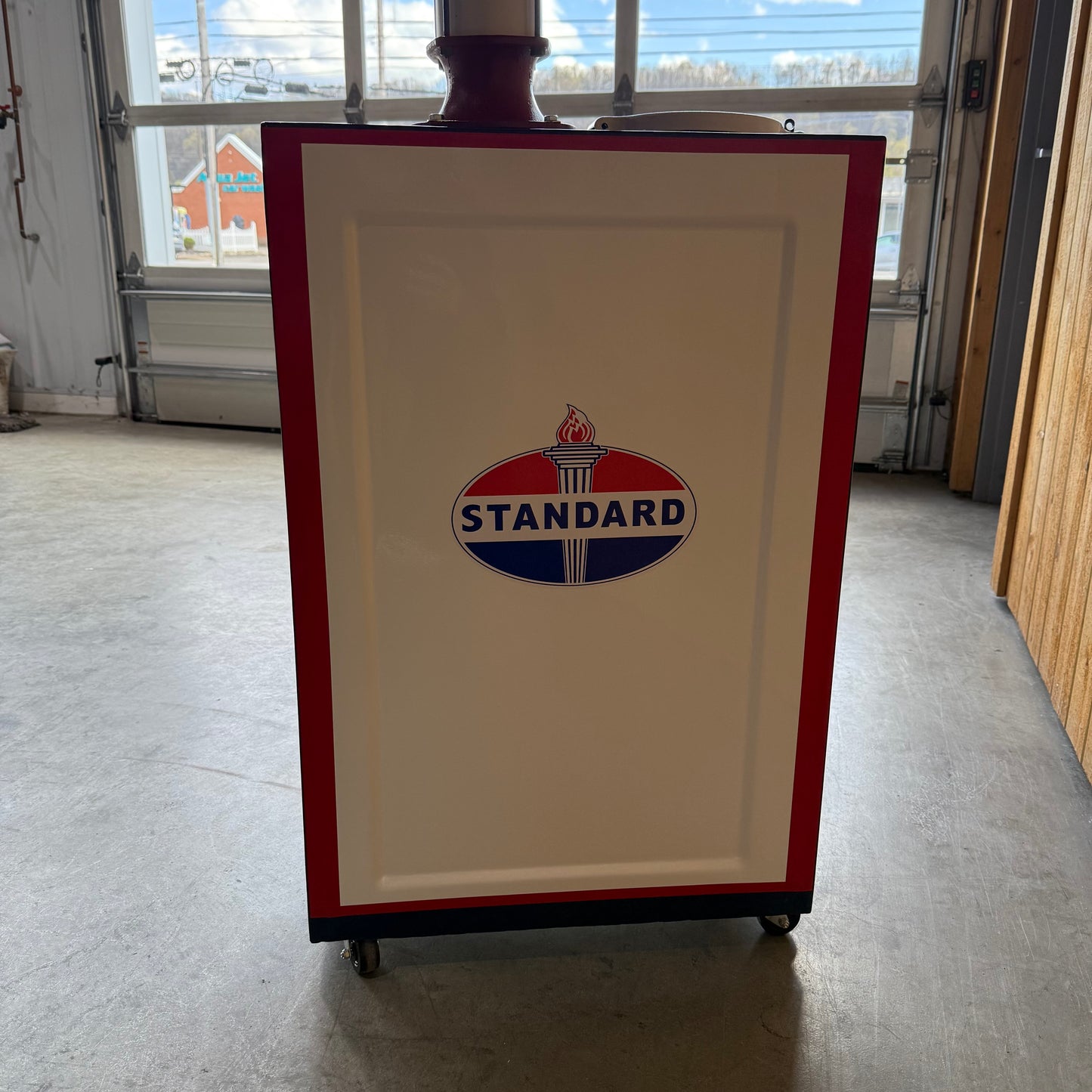 Vintage Lubester - Standard Oil Theme