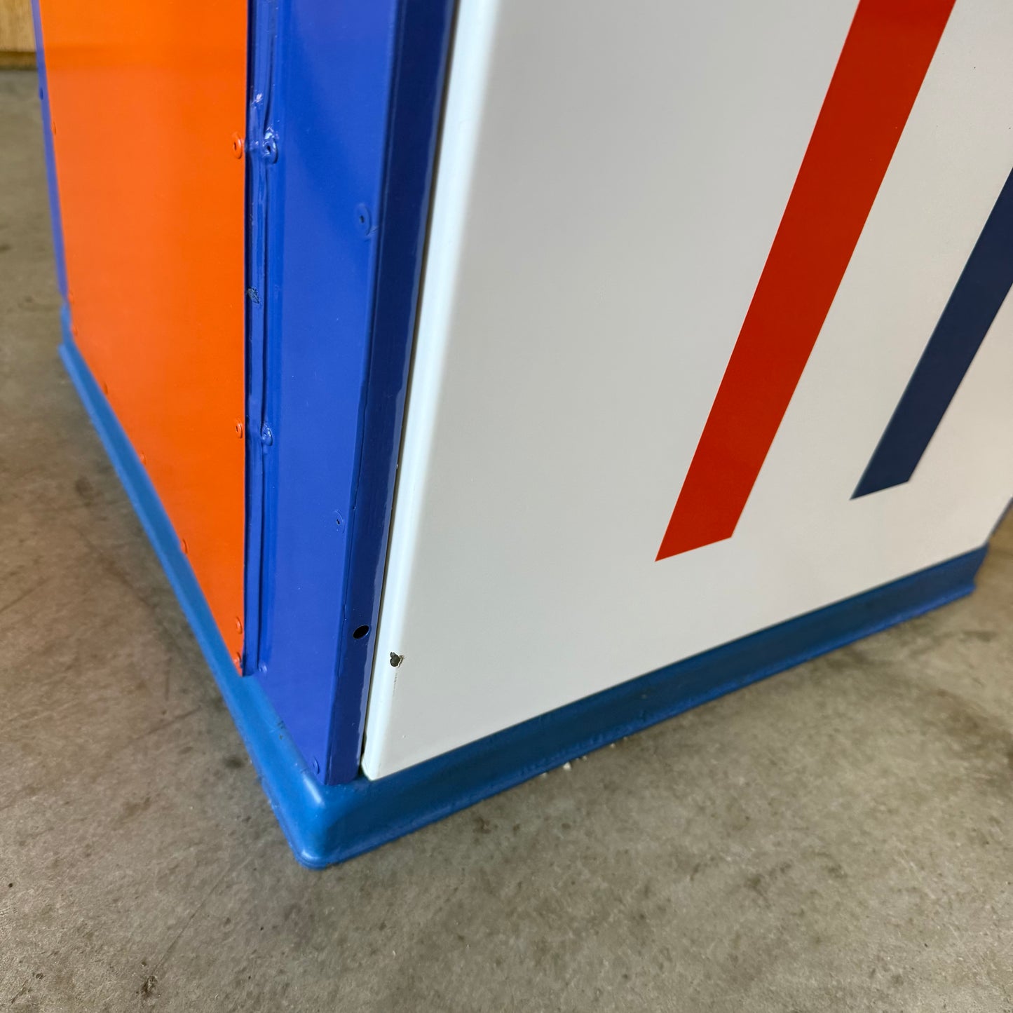 Vintage 1972 Gulf Oil Gas Pump - Restored