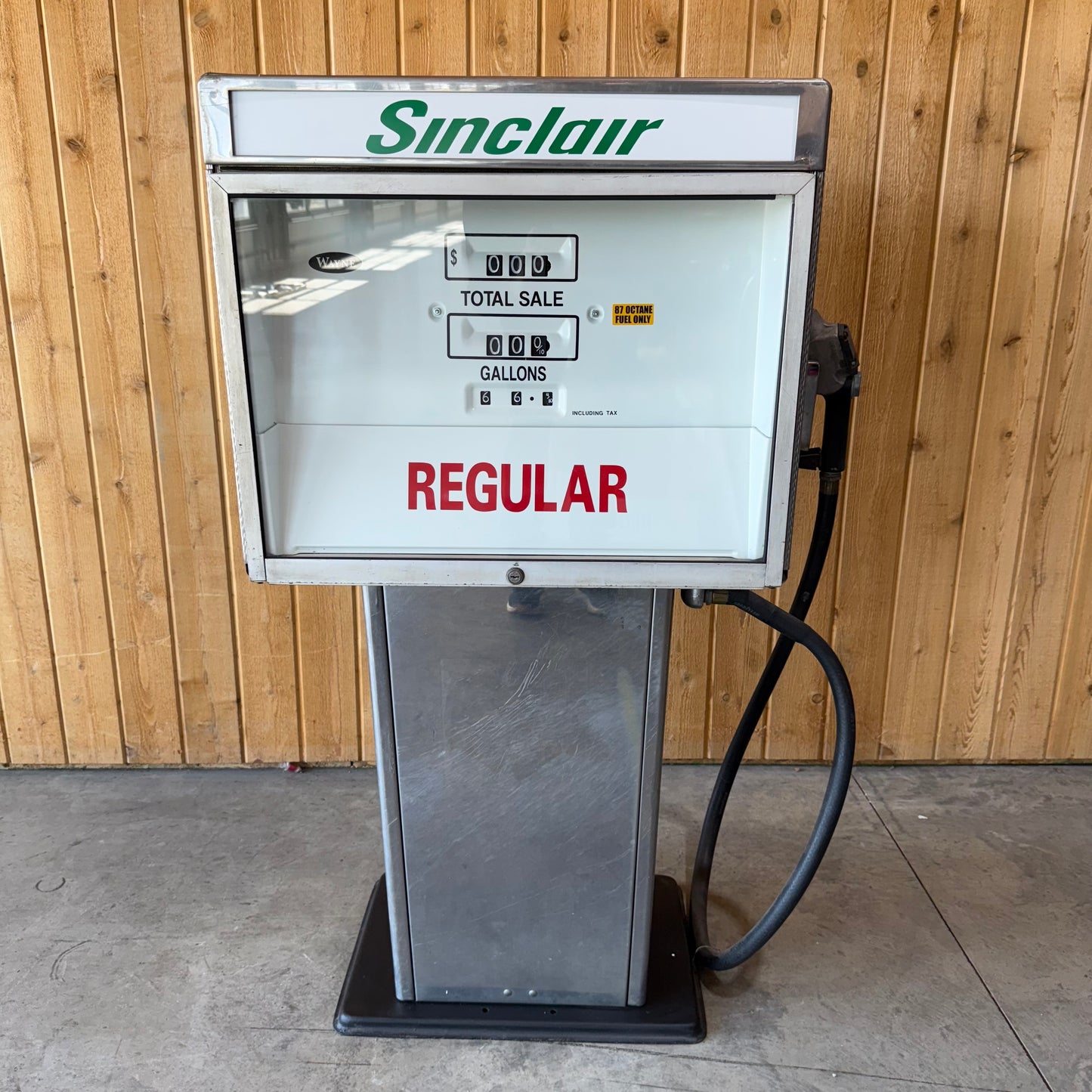 Un-Restored Sinclair Gas Pump