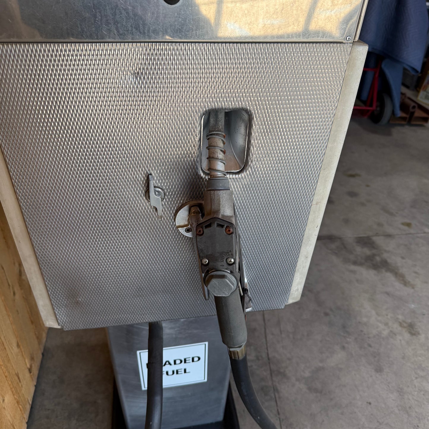 Un-Restored Sinclair Gas Pump