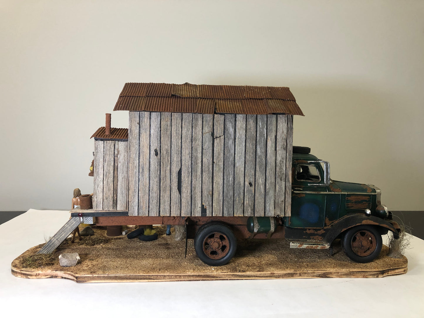 Affordabego Vehicle Diorama