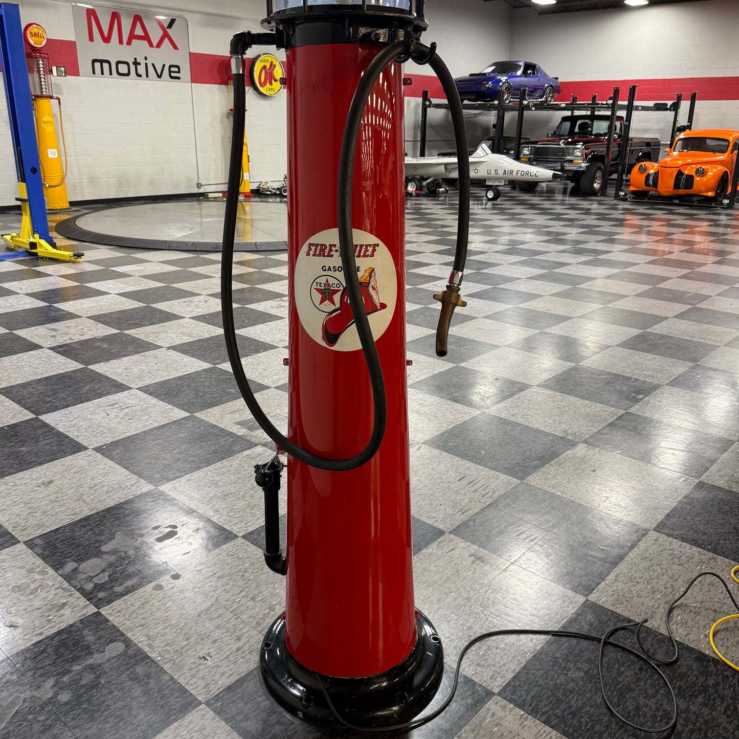 Restored 1930 Texaco Visible Gas Pump