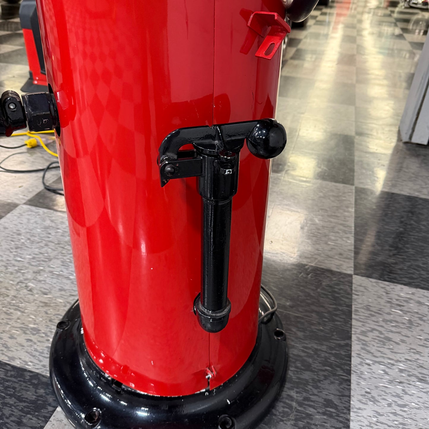 Restored 1930 Texaco Visible Gas Pump