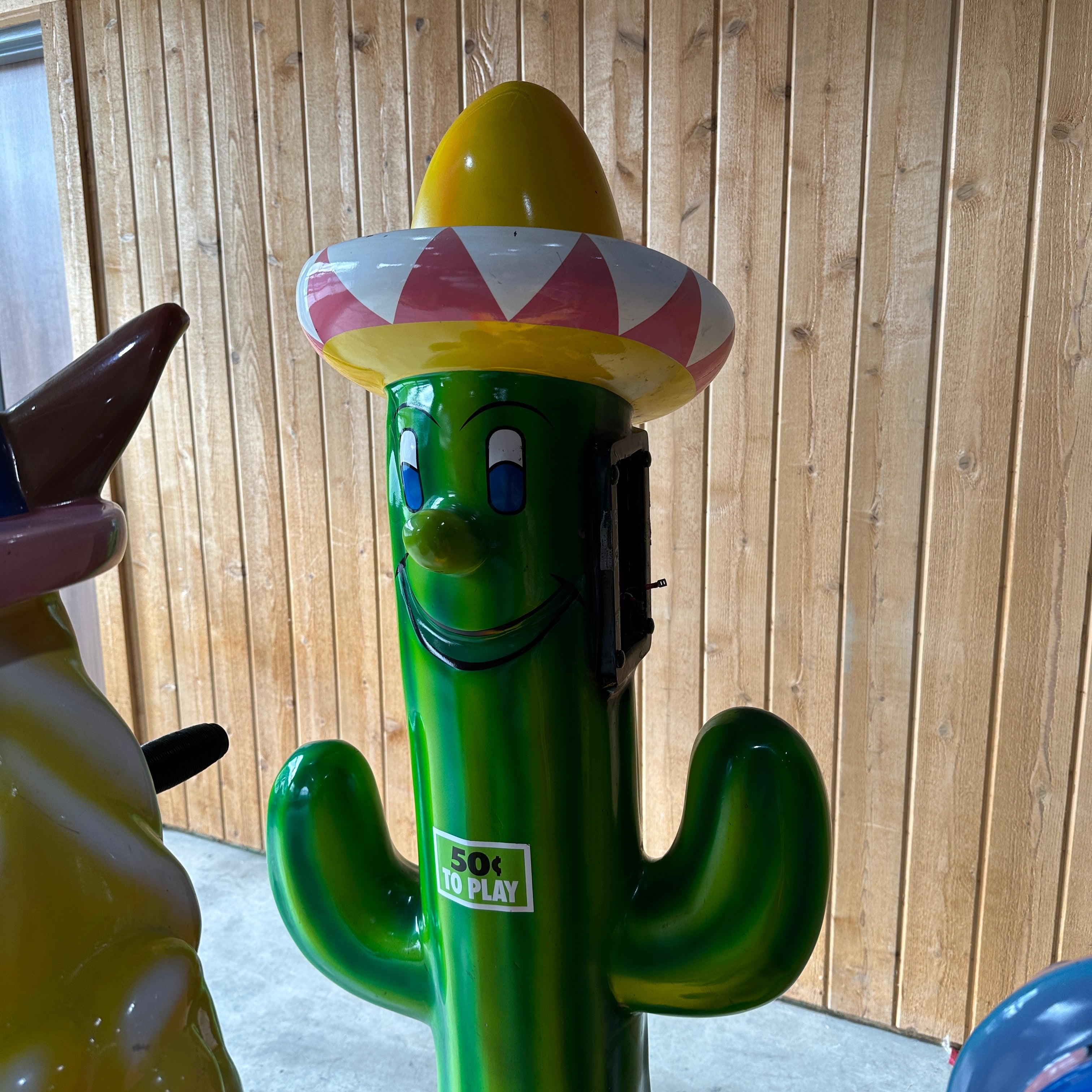 Zamperla Fiesta Donkey Kiddie Ride – MAXmotive LLC