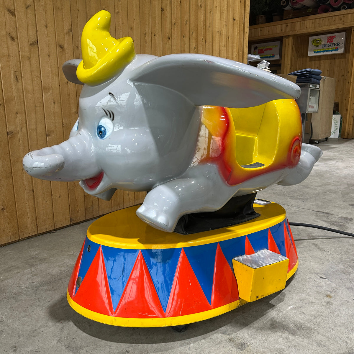 Dumbo Ride Walmart Dumbo Coin-operated Kiddie Ride – MAXmotive LLC