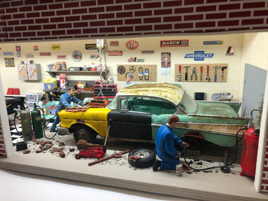 57 Chevys Before & After Garage - Diorama