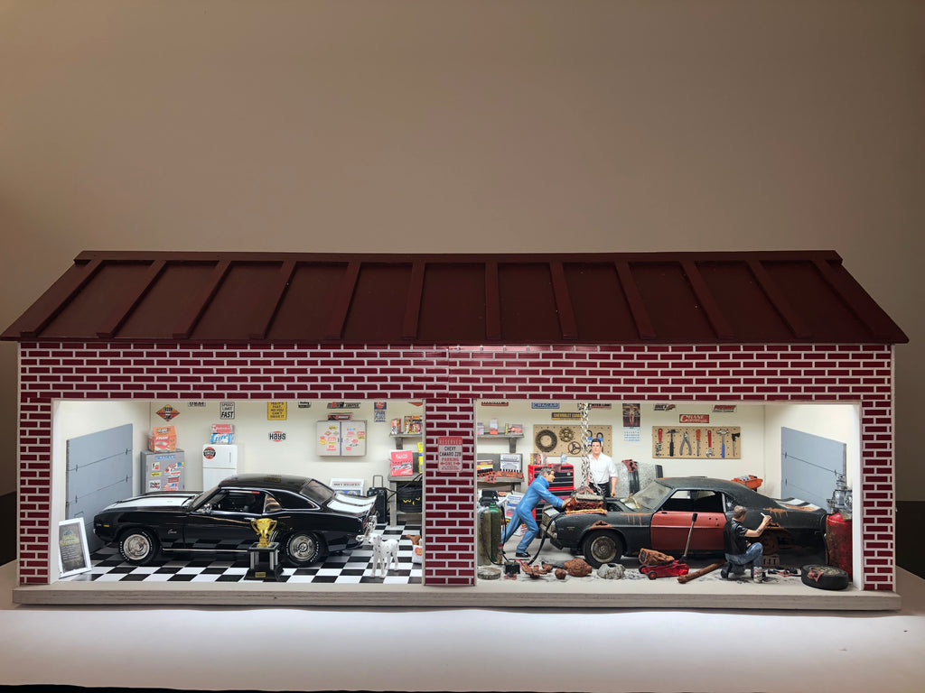 Chevy Camaro Before & After Garage - Diorama