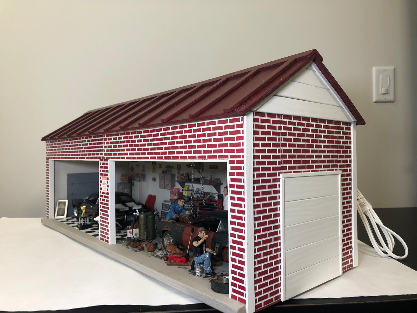 Chevy Camaro Before & After Garage - Diorama