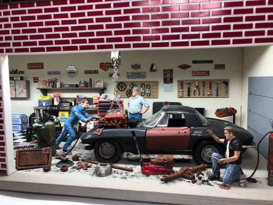 Chevy Corvette Before & After Garage - Diorama